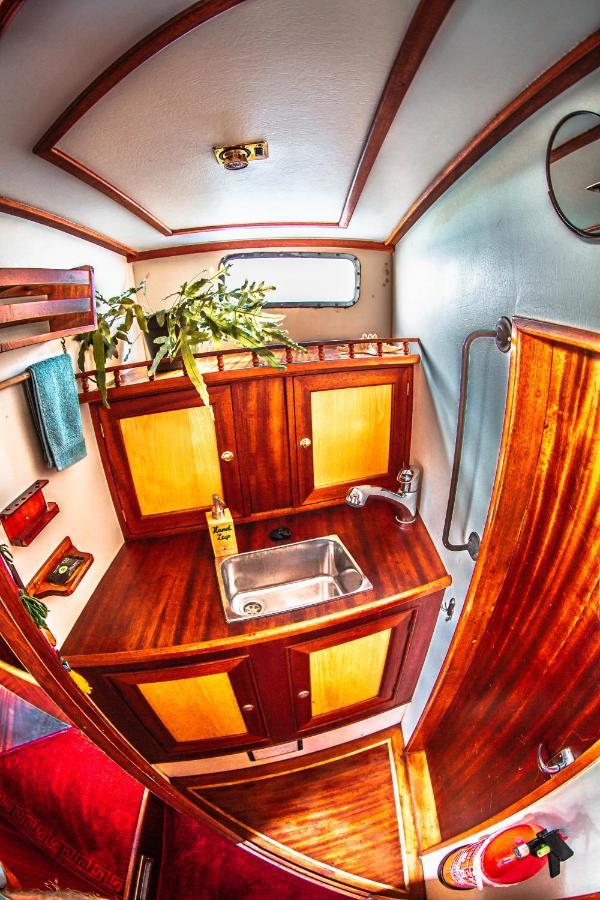 Hotel Zeilschip Lucia Vlissingen Esterno foto